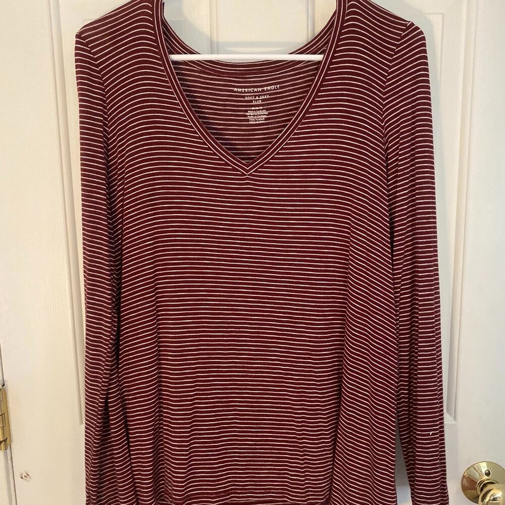 Striped Long Sleeve Soft and Sexy American Eagle Tee Size Medium